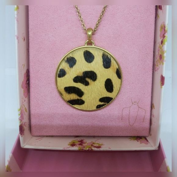 NWT Lucky Brand Gift Boxed Animal Print Gold Tone Adjustable Necklace - Picture 2 of 4